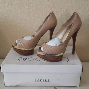 Bakers double platform patent leather tan heels.